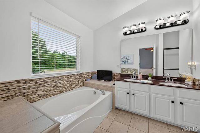 2 Moonstone Court, O'fallon, MO 63366