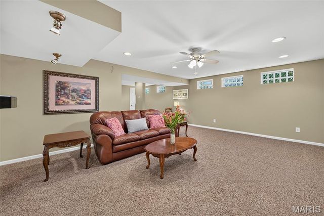 2 Moonstone Court, O'fallon, MO 63366