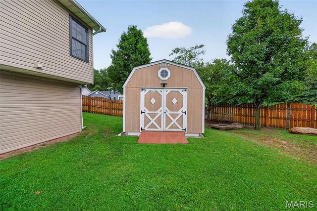 2 Moonstone Court, O'fallon, MO 63366