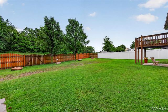 2 Moonstone Court, O'fallon, MO 63366