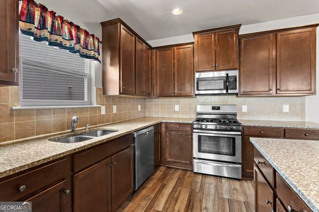 407 Cherubs Smile, Canton, GA 30114