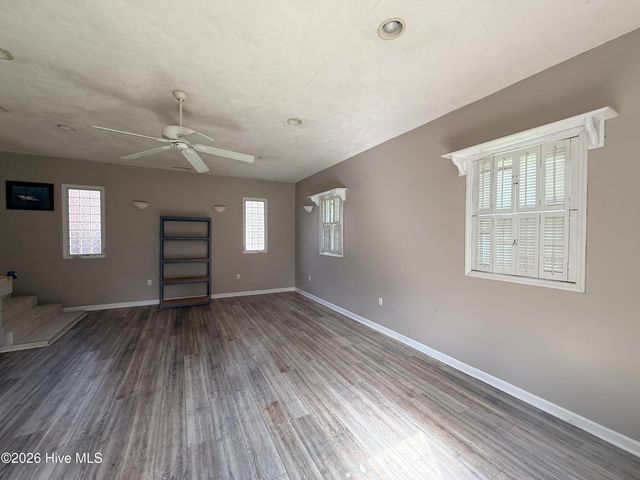 4825 College Acres Drive, Wilmington, NC 28403