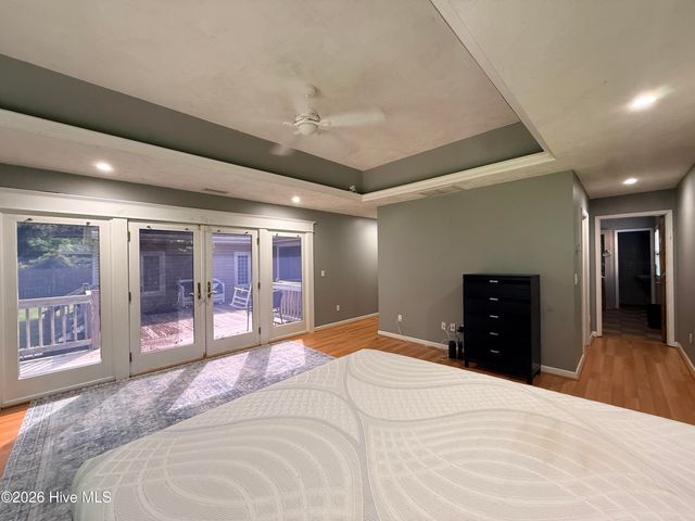 4825 College Acres Drive, Wilmington, NC 28403