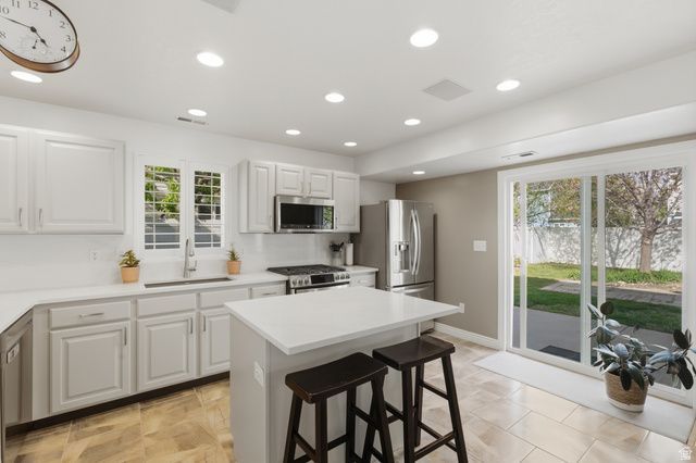 45 N MONTROSE LN, Saratoga Springs, UT 84043