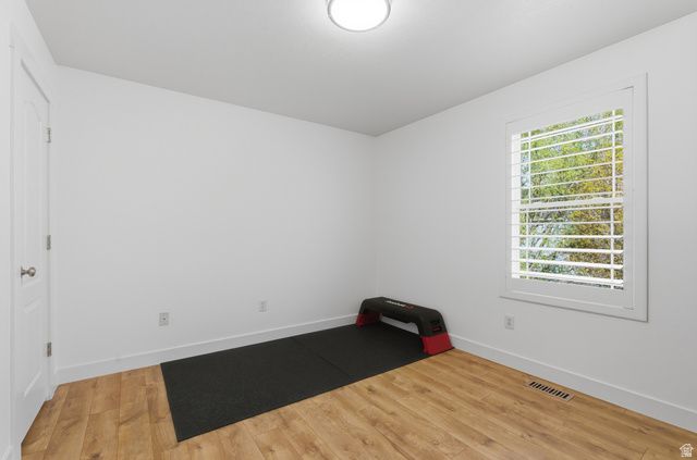 45 N MONTROSE LN, Saratoga Springs, UT 84043