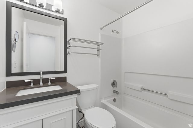 45 N MONTROSE LN, Saratoga Springs, UT 84043