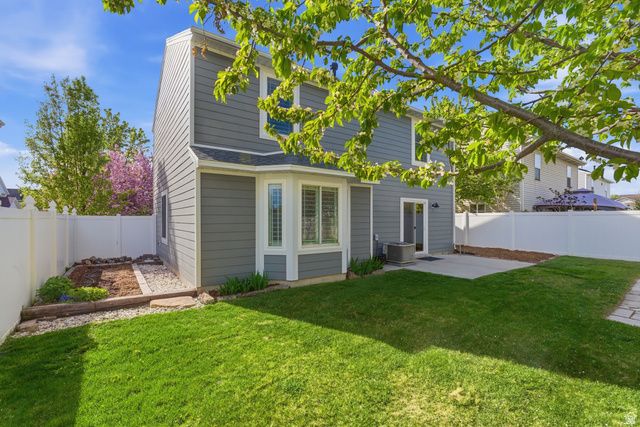 45 N MONTROSE LN, Saratoga Springs, UT 84043