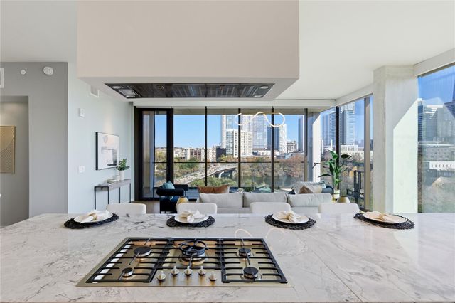 1211 W Riverside DR W 6B, Austin, TX 78704