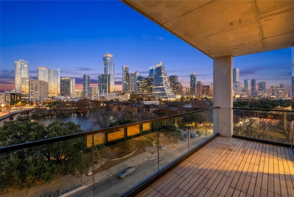 1211 W Riverside DR W 6B, Austin, TX 78704