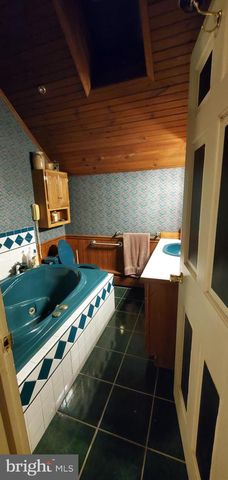 1529 MOUNT ZION RD, Lebanon, PA 17046