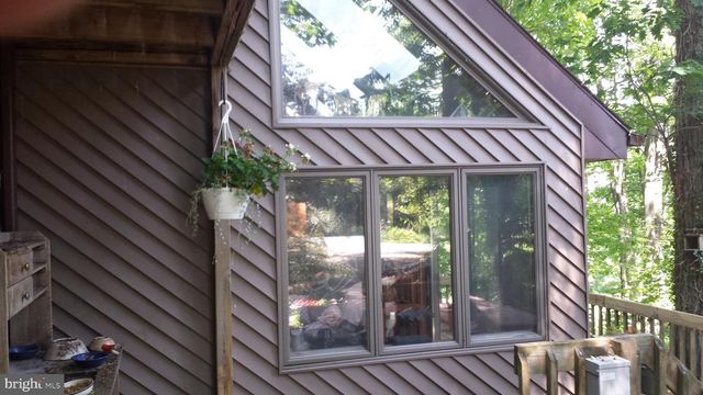 1529 MOUNT ZION RD, Lebanon, PA 17046