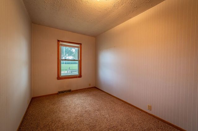 2181 E Mentor Rd, Assaria, KS 67416