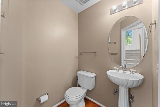 158 WEYBRIDGE DR, Malvern, PA 19355