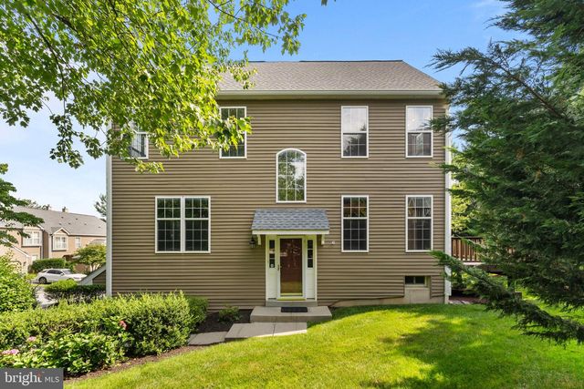 158 WEYBRIDGE DR, Malvern, PA 19355