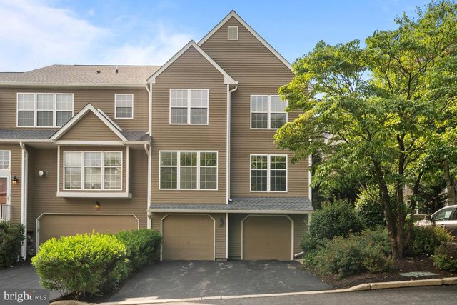 158 WEYBRIDGE DR, Malvern, PA 19355