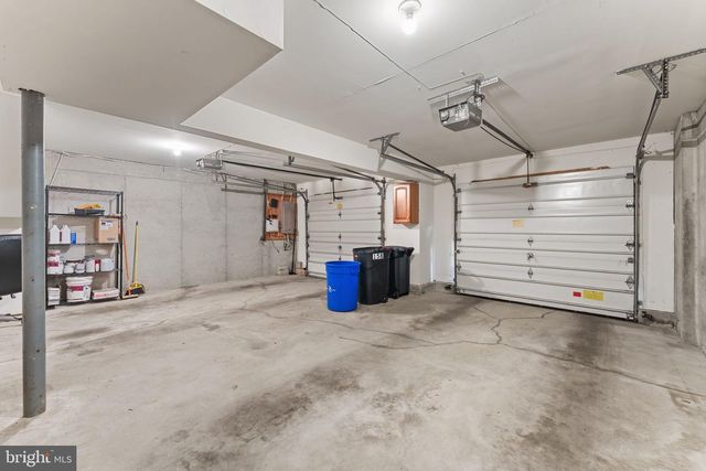 158 WEYBRIDGE DR, Malvern, PA 19355
