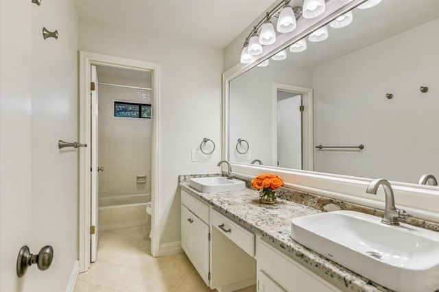 5801 Harrington CV, Austin, TX 78731