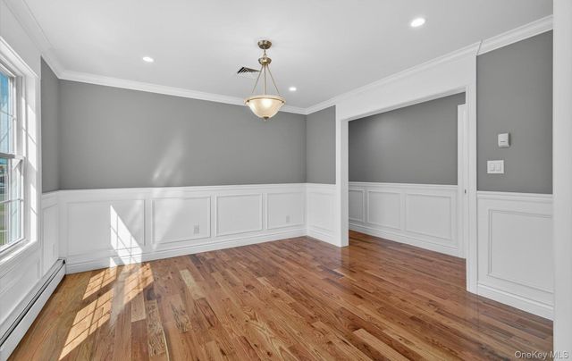 250 Bennett Avenue, Hempstead, NY 11550