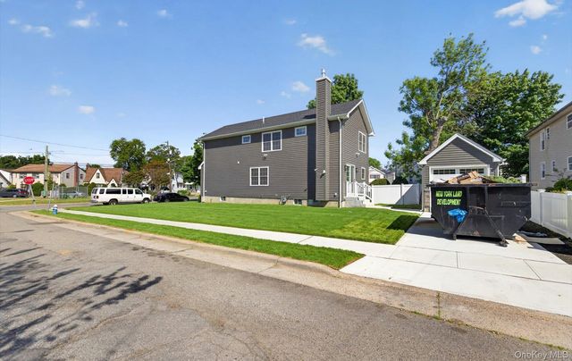 250 Bennett Avenue, Hempstead, NY 11550