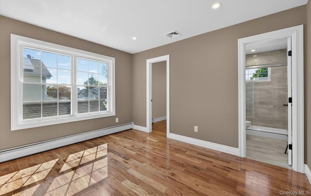 250 Bennett Avenue, Hempstead, NY 11550