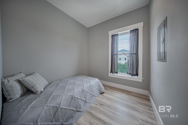 6680 Driftwood Drive, Gulf Shores, AL 36542