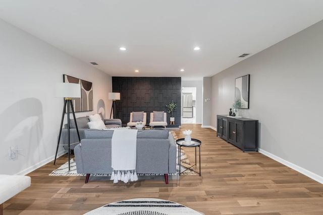 7238 Ash Avenue, Gary, IN 46403