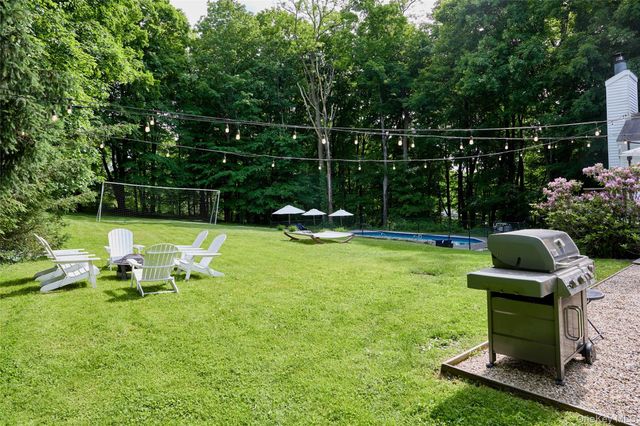 4 Elmer Galloway Road, Katonah, NY 10536
