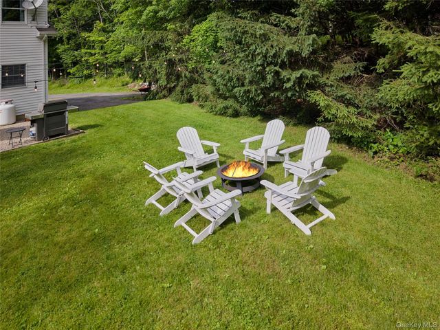 4 Elmer Galloway Road, Katonah, NY 10536