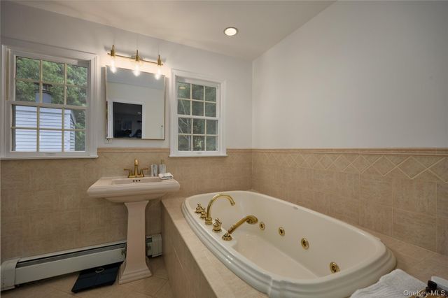 4 Elmer Galloway Road, Katonah, NY 10536