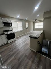 523 MACDADE BLVD, Darby, PA 19023