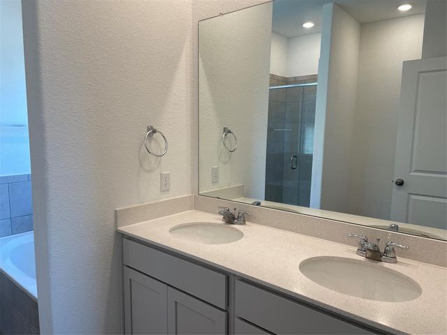 129 Starflower CV, Georgetown, TX 78628