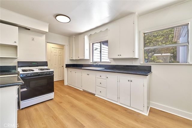 1913 Hanford, Pasadena, CA 91104