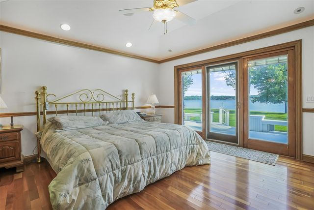 707 Lake Shore Drive, Cadillac, MI 49601