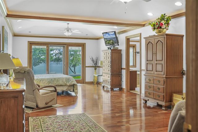 707 Lake Shore Drive, Cadillac, MI 49601