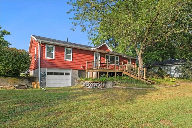 1515 Kenton Street, Leavenworth, KS 66048