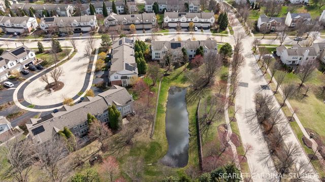 2826 Peachtree Circle, Aurora, IL 60502