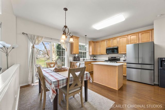 2826 Peachtree Circle, Aurora, IL 60502
