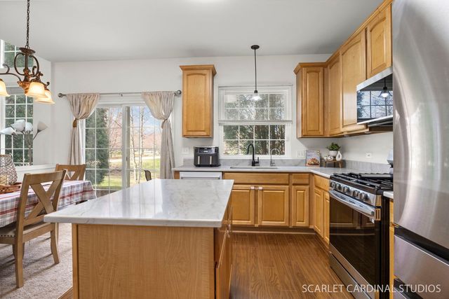 2826 Peachtree Circle, Aurora, IL 60502
