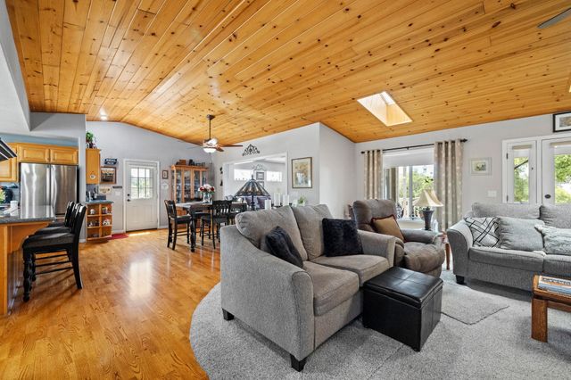 15595 Curtis Cir, Sonora, CA 95370