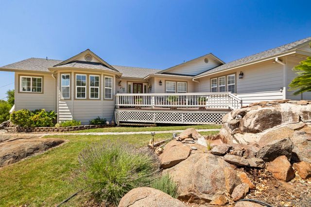 15595 Curtis Cir, Sonora, CA 95370