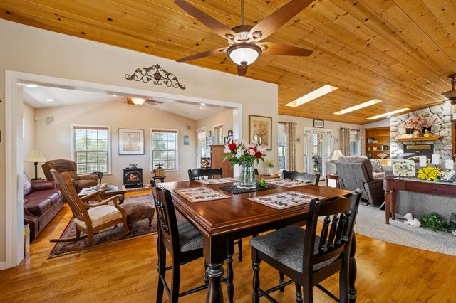 15595 Curtis Cir, Sonora, CA 95370