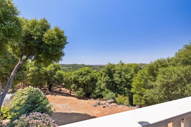 15595 Curtis Cir, Sonora, CA 95370