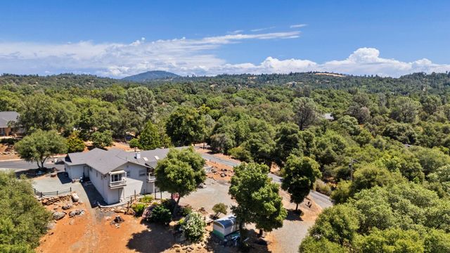 15595 Curtis Cir, Sonora, CA 95370