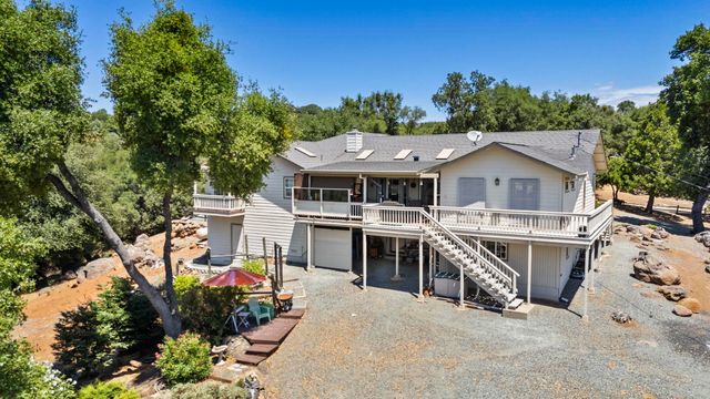 15595 Curtis Cir, Sonora, CA 95370
