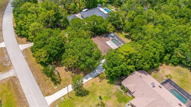 9206 65TH AVENUE E, Bradenton, FL 34202