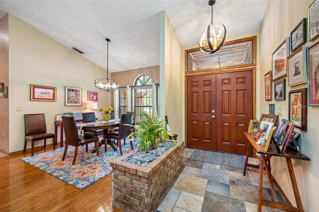 9206 65TH AVENUE E, Bradenton, FL 34202