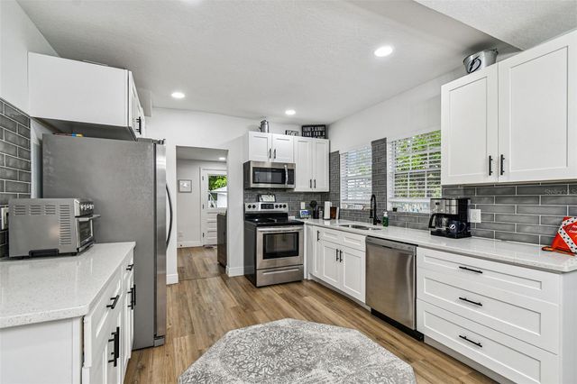 1104 E 28TH AVENUE, Tampa, FL 33605