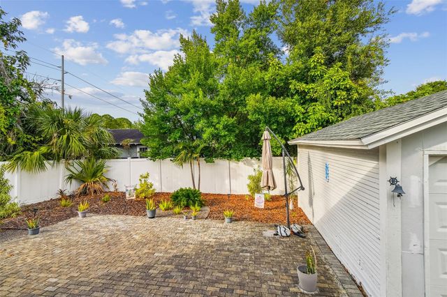 1104 E 28TH AVENUE, Tampa, FL 33605