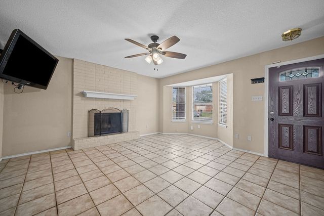 7345 Windy Ridge Dr, Corpus Christi, TX 78413