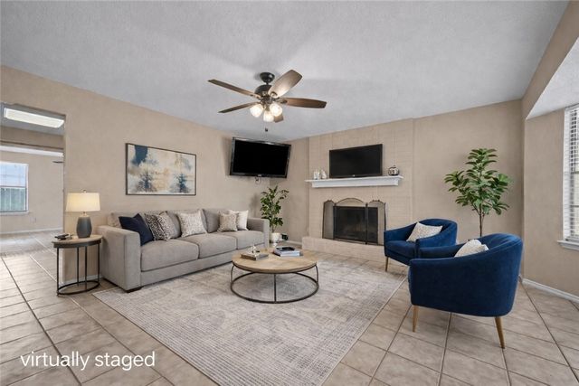 7345 Windy Ridge Dr, Corpus Christi, TX 78413